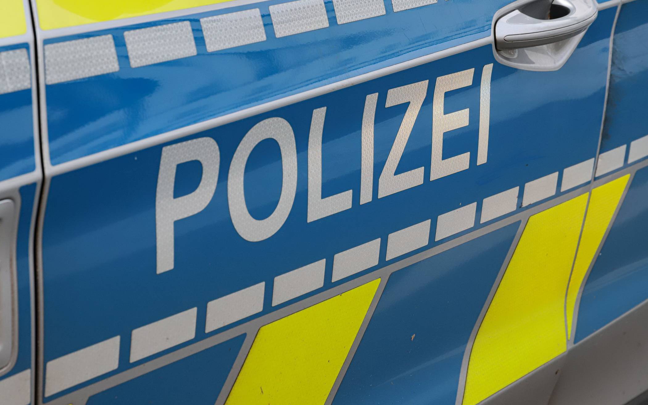 Zwei Festnahmen nach Massenschlägerei
