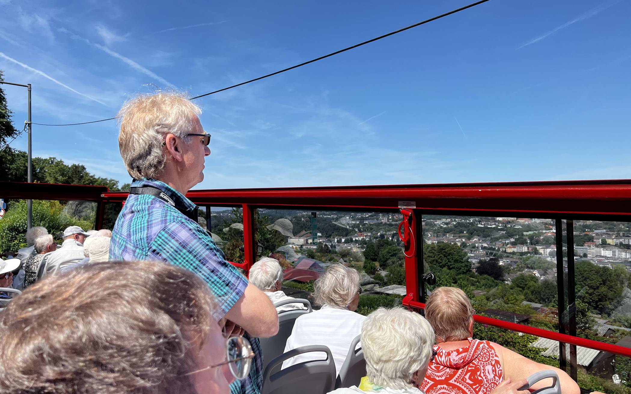 Blick aus dem Doppeldecker-Cabriobus.